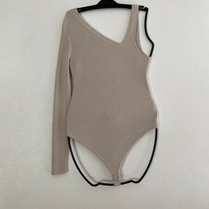 Abercrombie & Fitch Asymmetrical Ribbed Bodysuit One Shoulder Long Sleeve Size M